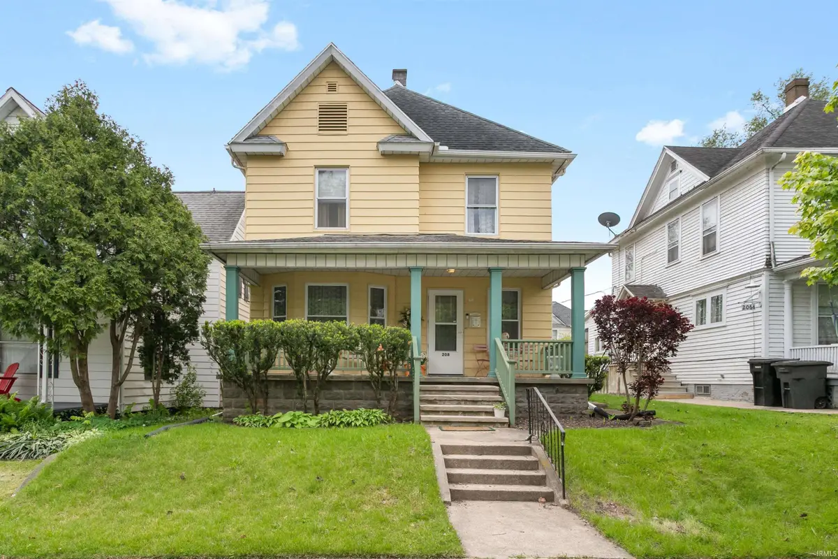 208 E Navarre Street, South Bend, IN 46601 - #1
