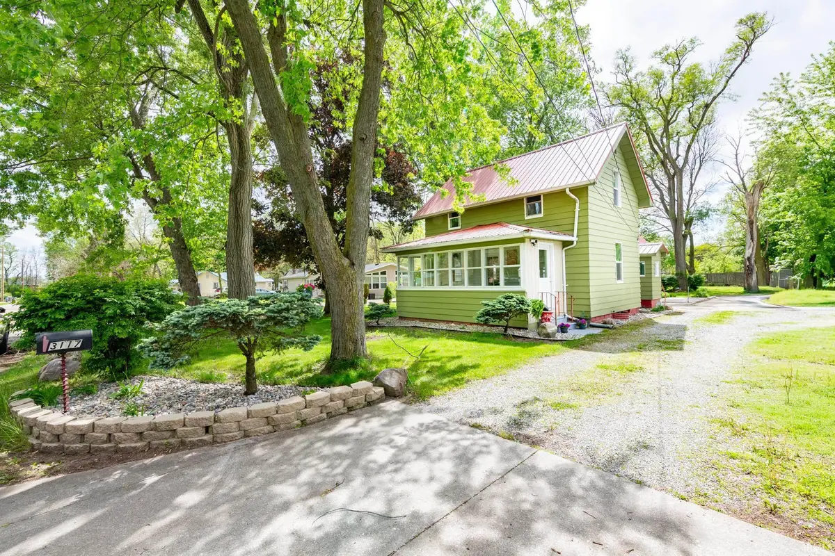 3117 Burr Oak Avenue, Elkhart, IN 46517 - #1
