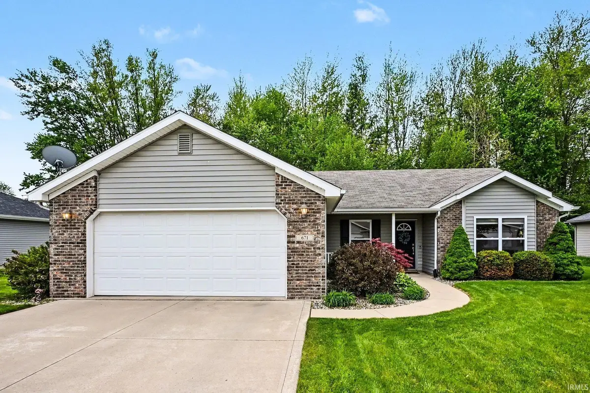 671 Stag Drive, Warsaw, IN 46582 - #1