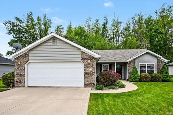 671 Stag Drive, Warsaw, IN 46582