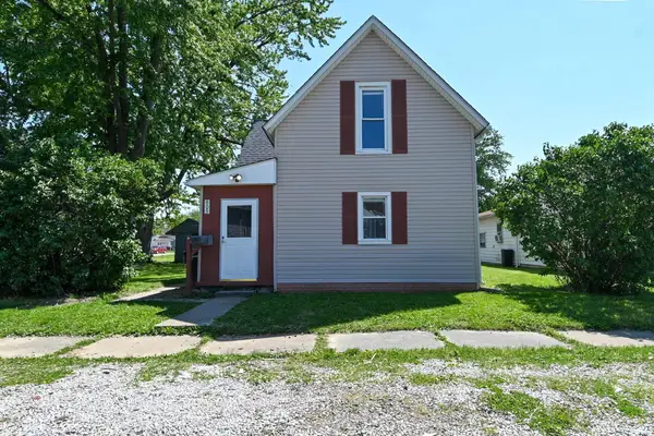 805 S 17th Street, Elwood, IN 46036