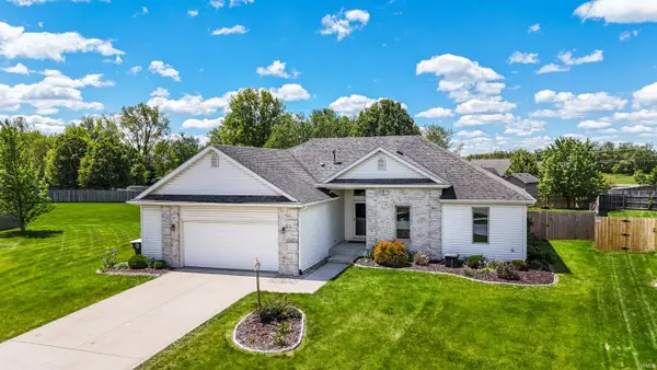 9418 Greyhawk Drive, Fort Wayne, IN 46835