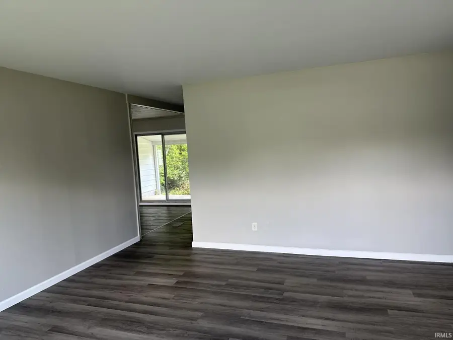 906 Rosewood Drive, Peru, IN 46970 - #2