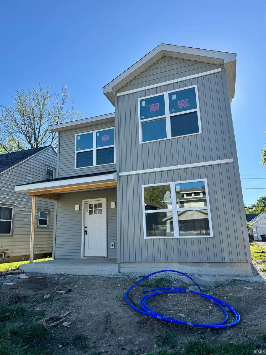 3311 Smith Street, Fort Wayne, IN 46806 - #2