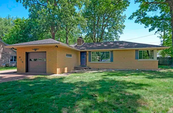 810 Plaza Drive, Evansville, IN 47715