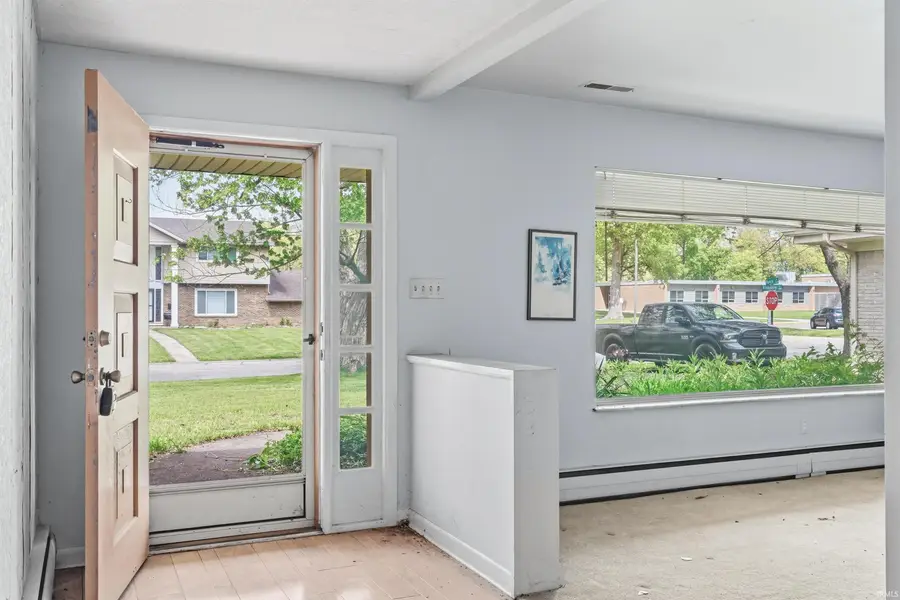 3028 Kingsley Drive, Fort Wayne, IN 46815 - #3
