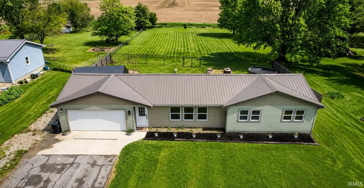 539 E Albion Street, Avilla, IN 46710 - #1