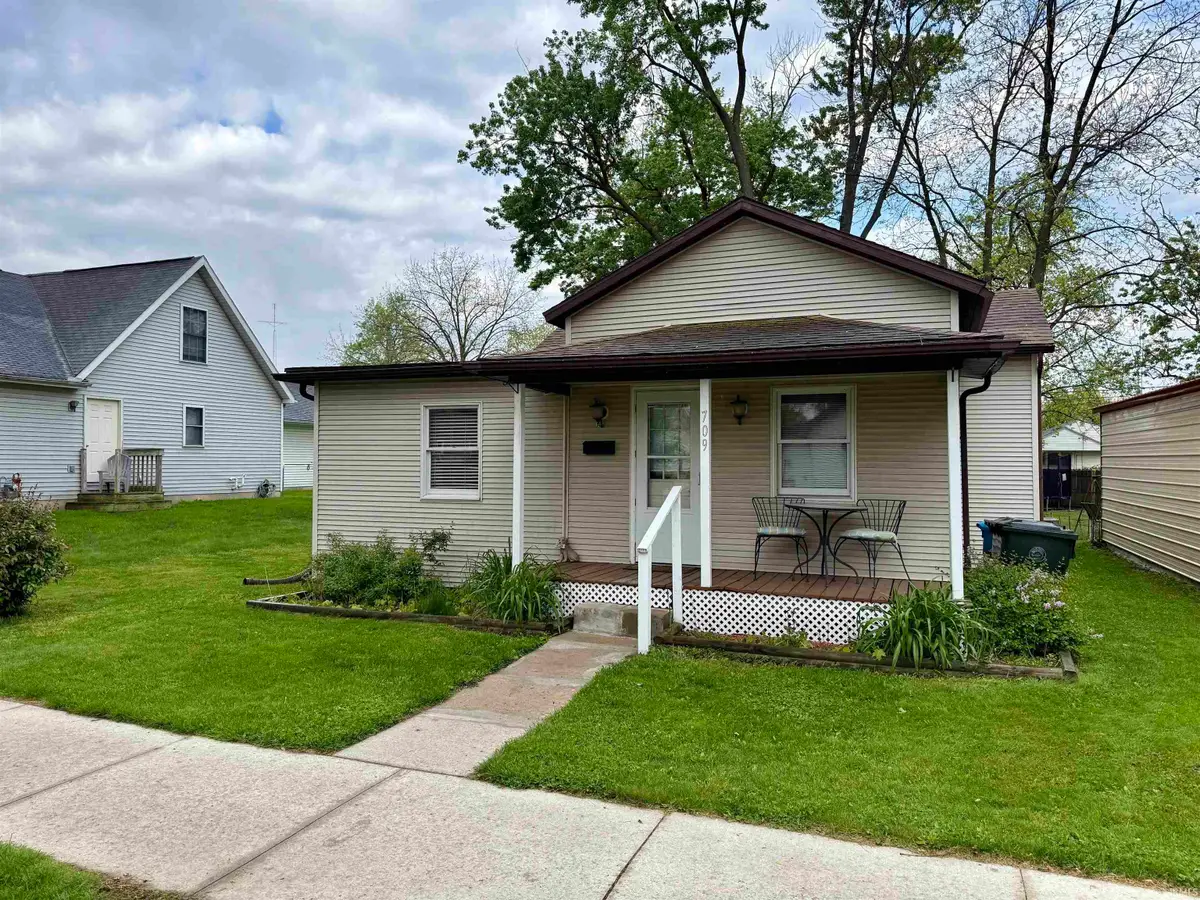 709 N Walnut Street, Plymouth, IN 46563 - #1