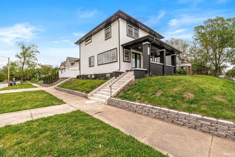 601 Howard Street, South Bend, IN 46617 - #2