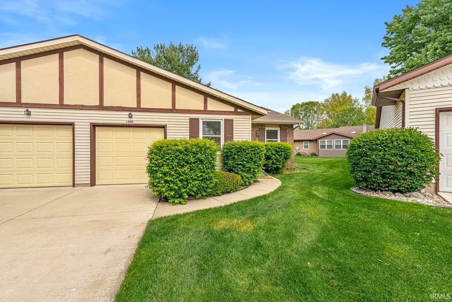 1840 Saint Michaels Court, South Bend, IN 46614 - #2