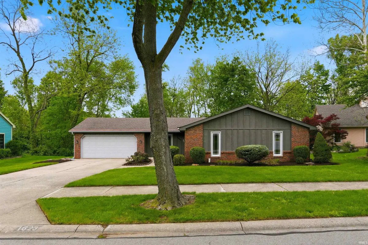 1623 Channel Place, Fort Wayne, IN 46825 - #1