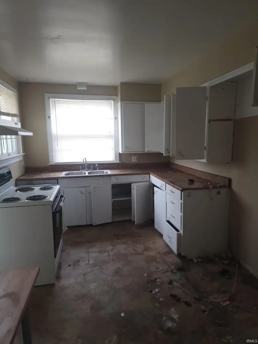 116 Burns Boulevard, Fort Wayne, IN 46807 - #2