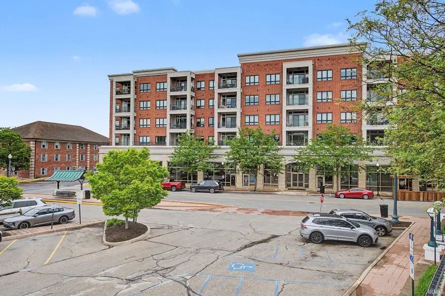 225 N 2nd Street #3B, Lafayette, IN 47901 - #2