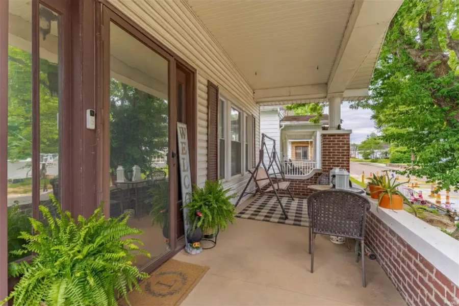 3002 Arlington Avenue, Evansville, IN 47712 - #3