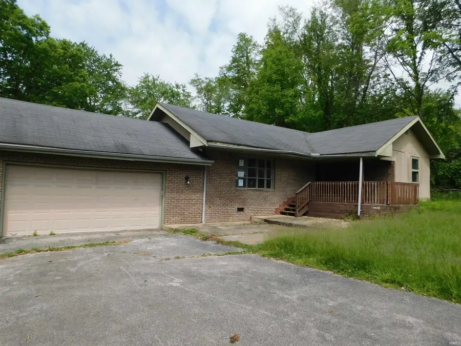 823 Hidden Acres Drive, Bedford, IN 47421 - #2