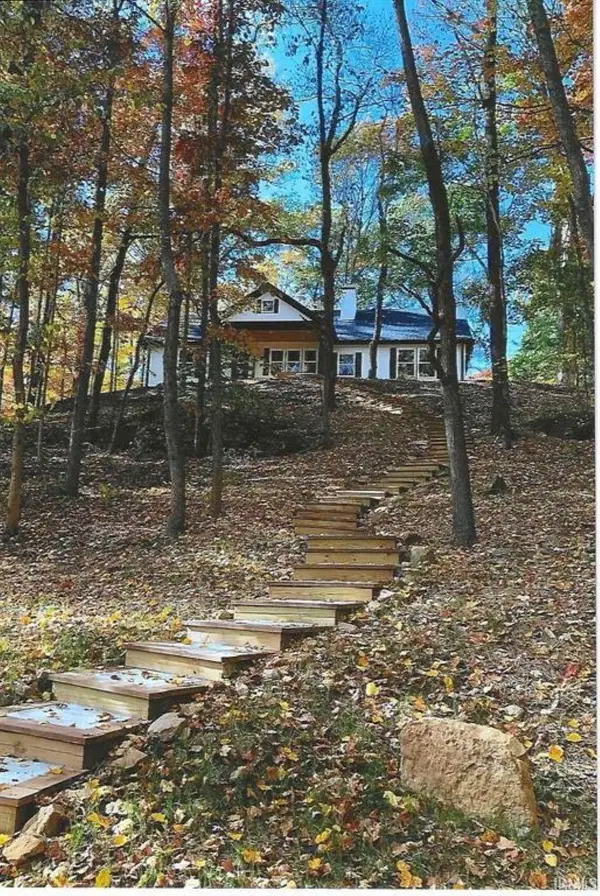 3118 S Hoff Lane, Bloomington, IN 47403