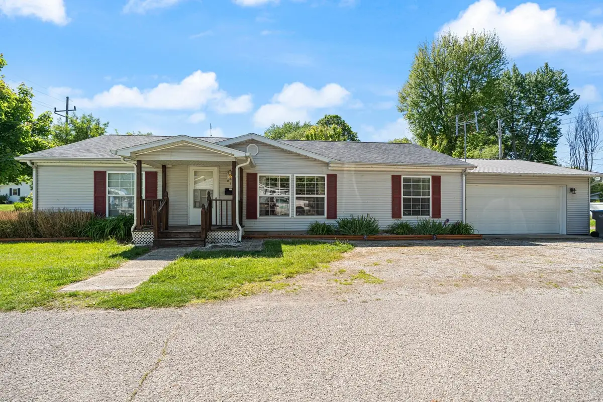 919 E Sheridan Street, Warsaw, IN 46580 - #1
