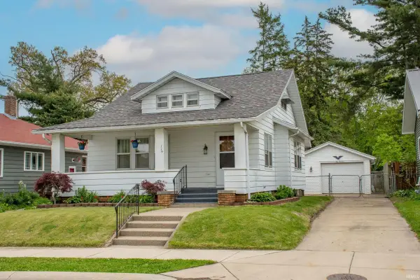 114 River Avenue, Mishawaka, IN 46544