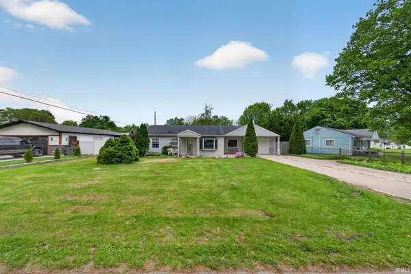 52425 Filbert Road, Granger, IN 46530