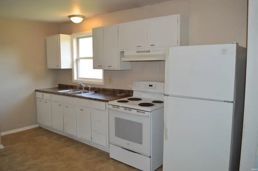 2503 W St Louis Drive, Kokomo, IN 46902 - #3