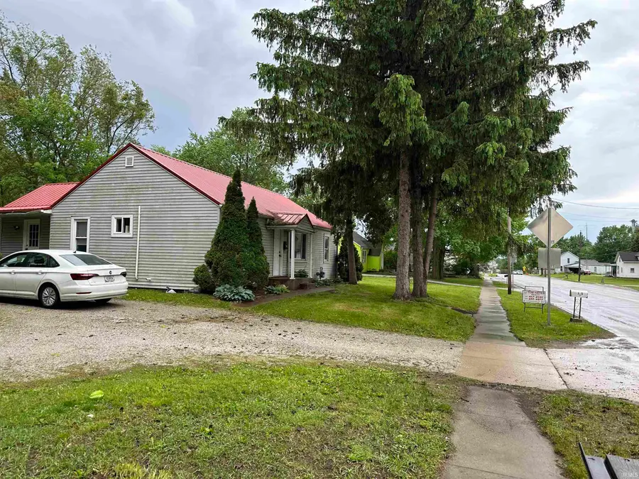 715 N Cavin Street, Ligonier, IN 46767 - #3