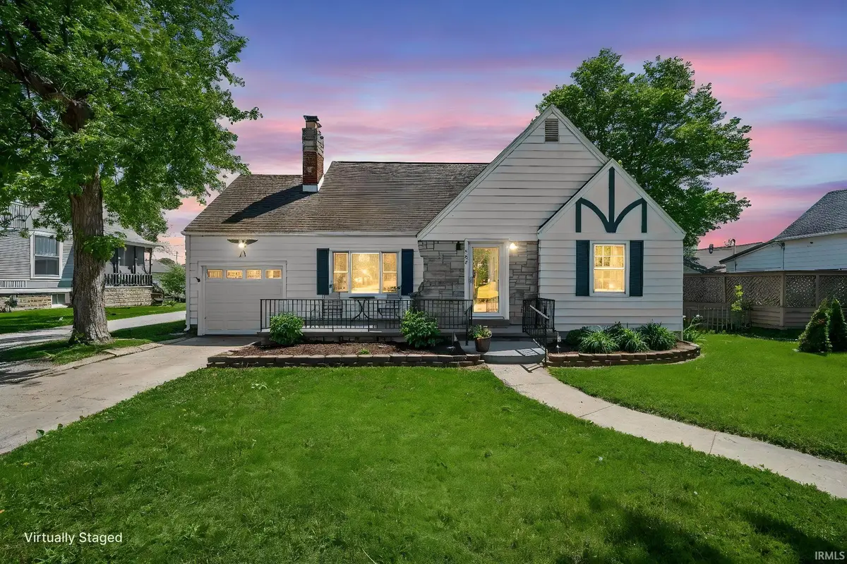 305 E 3rd Street, Brookston, IN 47923 - #1