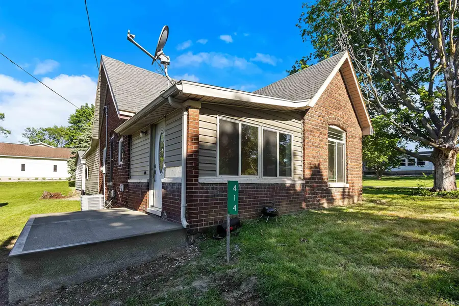 414 Dewey Street, Veedersburg, IN 47987 - #2