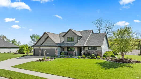 18736 Roselle Cove, Auburn, IN 46706