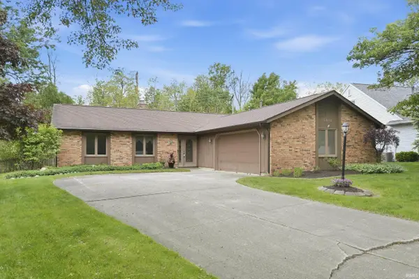 5611 Larchwood Run, Fort Wayne, IN 46825