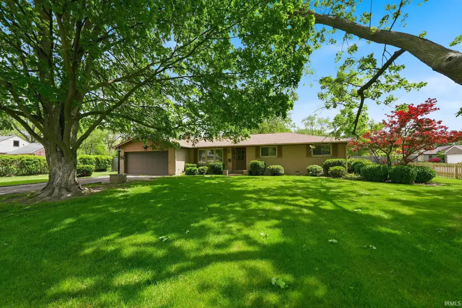 2710 Reed Road, Fort Wayne, IN 46815 - #2