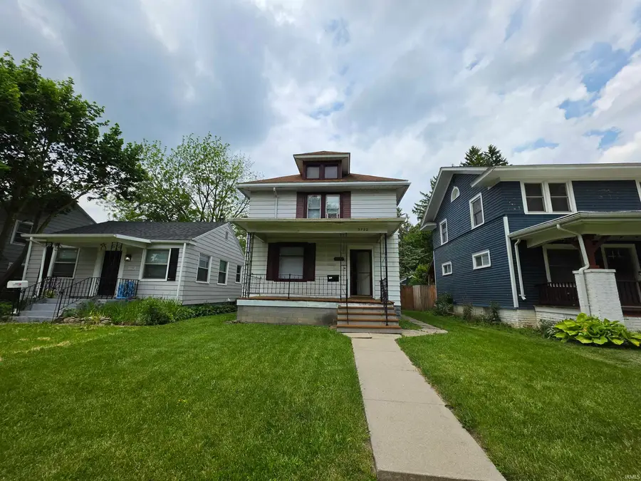 3722 S Harrison Street, Fort Wayne, IN 46807 - #2