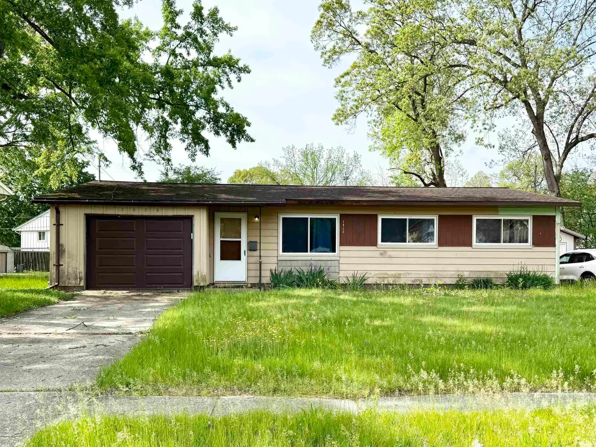 1312 Emerald Drive, Niles, MI 49120 - #1