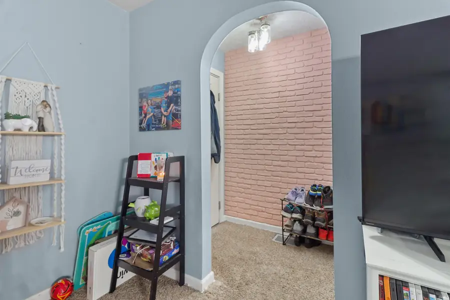 3529 S Home Avenue, Marion, IN 46953 - #3