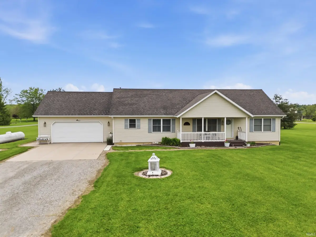 4918 County Road 48, Auburn, IN 46706 - #1