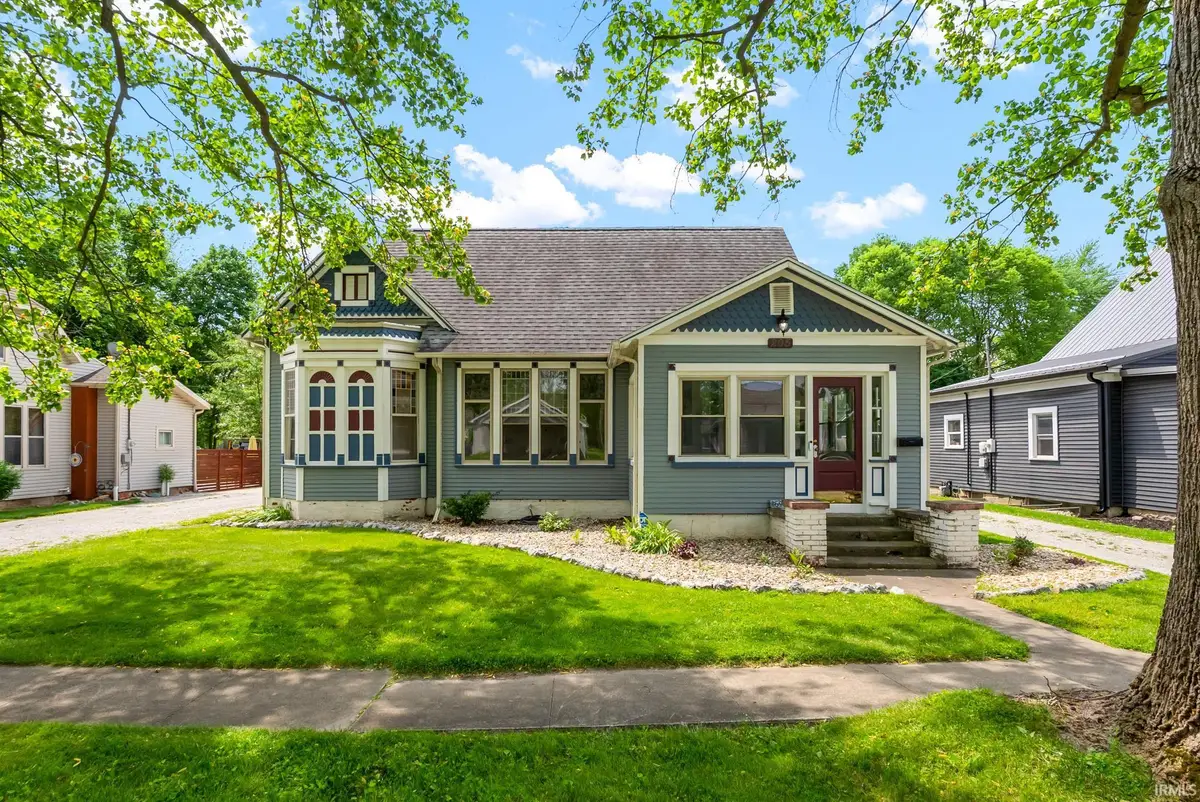 205 W 4th Street, North Manchester, IN 46962 - #1