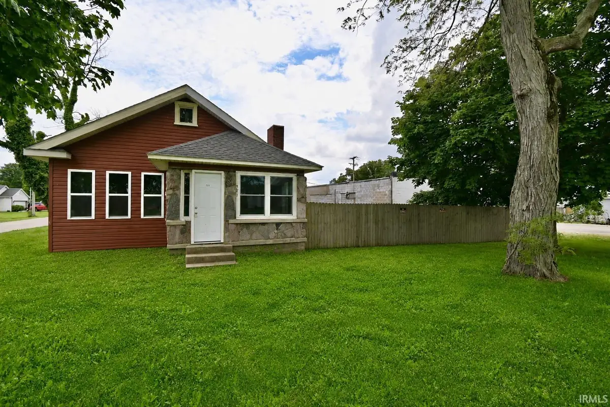 521 E Jackson Street, Mulberry, IN 46058 - #1
