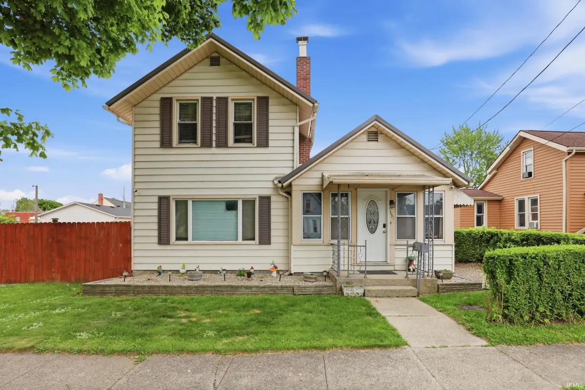 331 W 2nd Street, Auburn, IN 46706 - #1