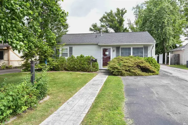 621 W Mill Road, Evansville, IN 47710