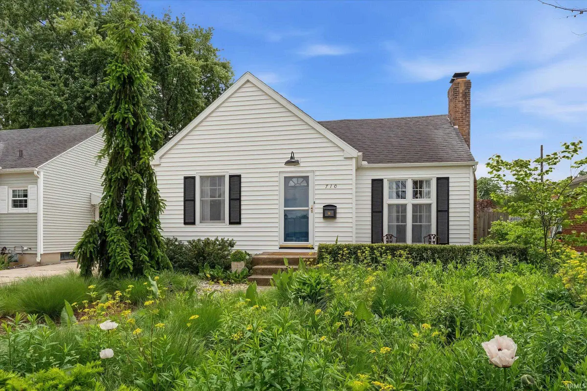 710 E Eckman Street, South Bend, IN 46614 - #1