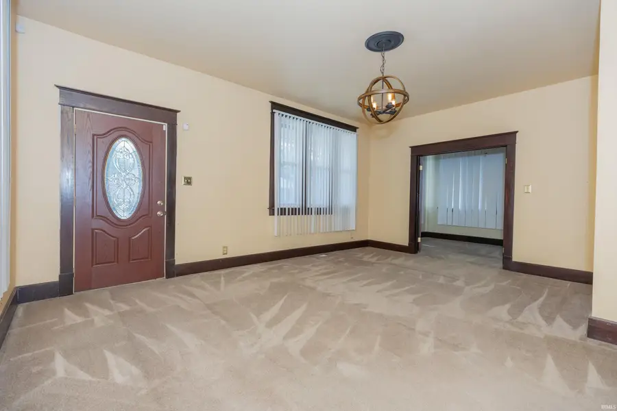 1205 S Kentucky Avenue, Evansville, IN 47714 - #2