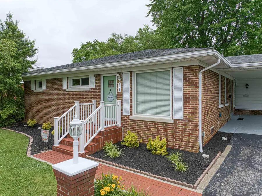 861 N Helfrich Avenue, Evansville, IN 47720 - #3