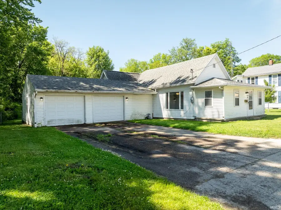 134 E Carl Street, Winchester, IN 47394 - #3