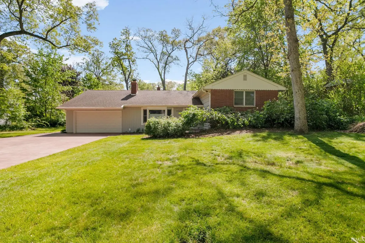 53146 Oakmont Central Drive, South Bend, IN 46637 - #1