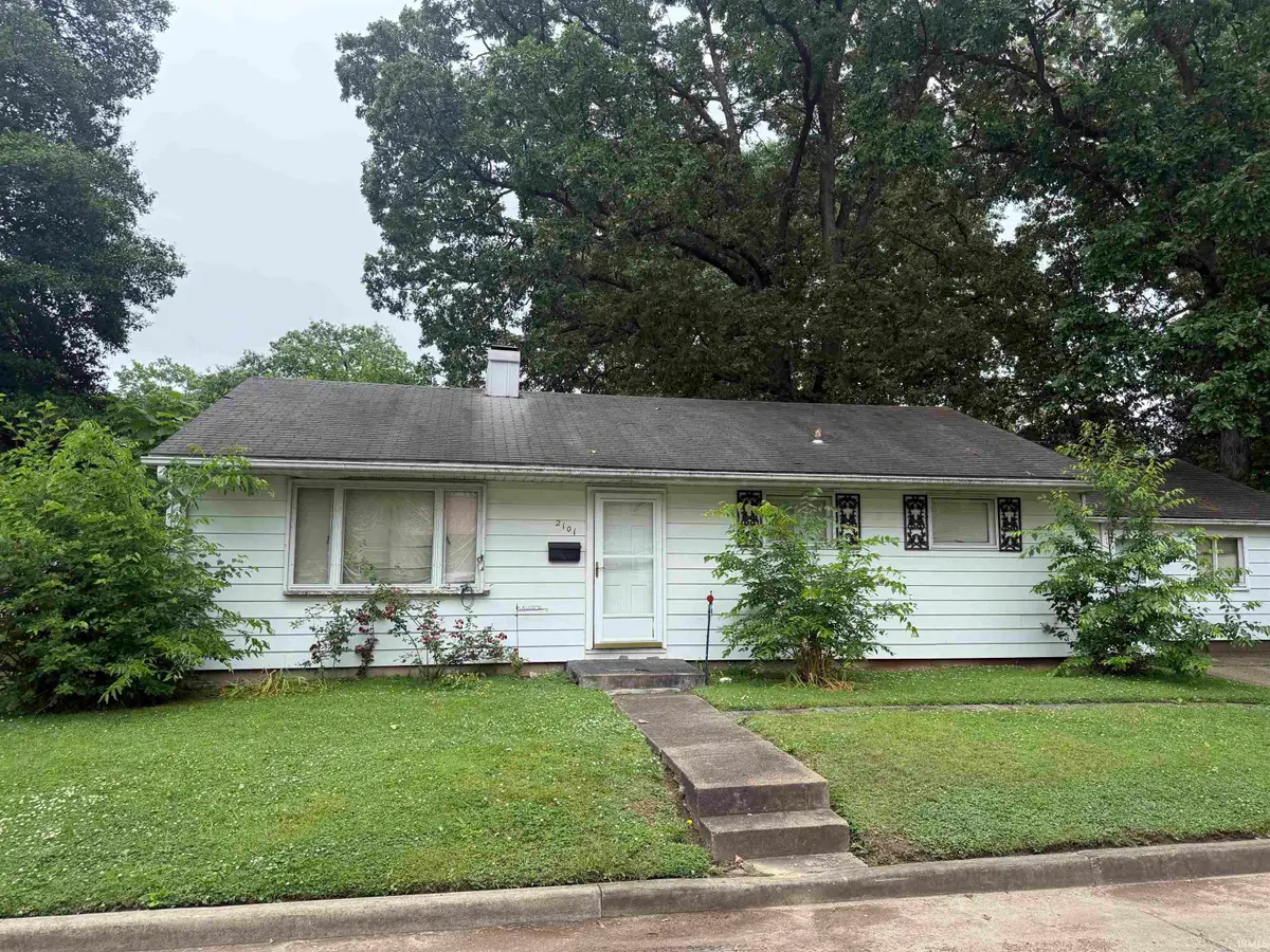 2101 Waggoner Avenue, Evansville, IN 47714 - #1