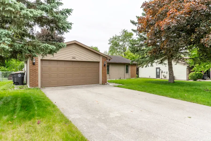 5625 Breconshire Drive, Fort Wayne, IN 46804 - #2