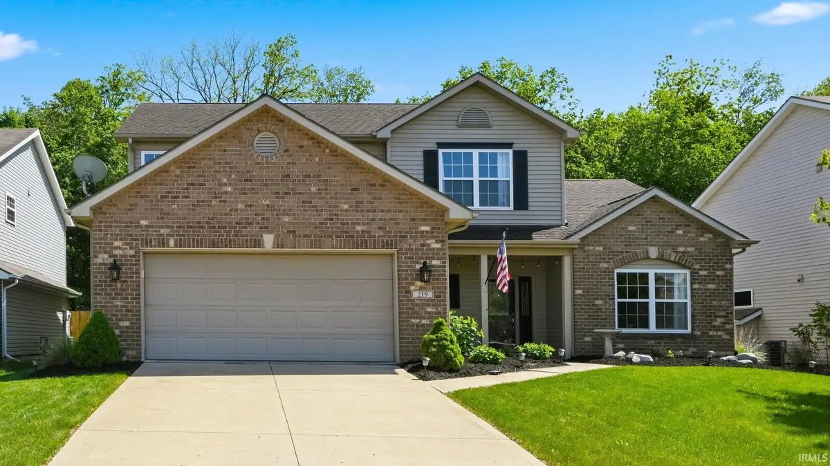 219 Treeline Cove, Fort Wayne, IN 46825 - #1