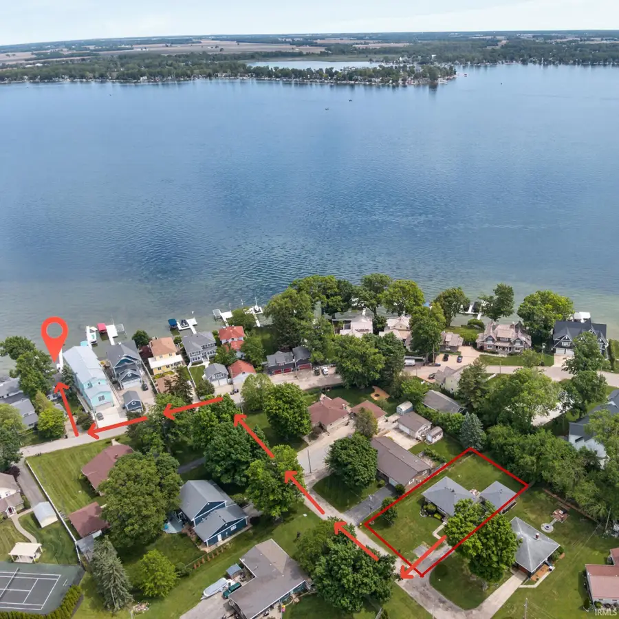 10690 N Brown Street, Syracuse, IN 46567 - #2