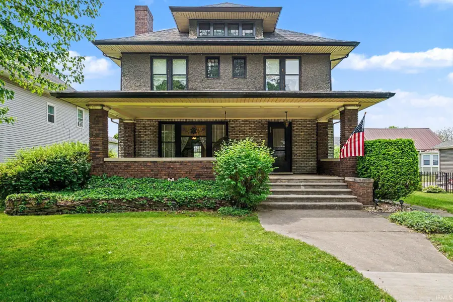 117 N 6th Street, Goshen, IN 46528 - #2