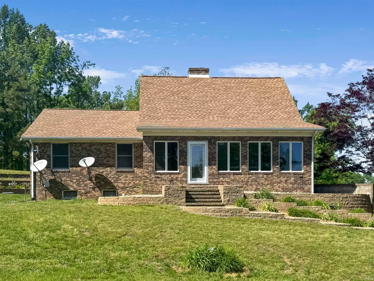 9868 W 450 S, Owensville, IN 47665 - #1