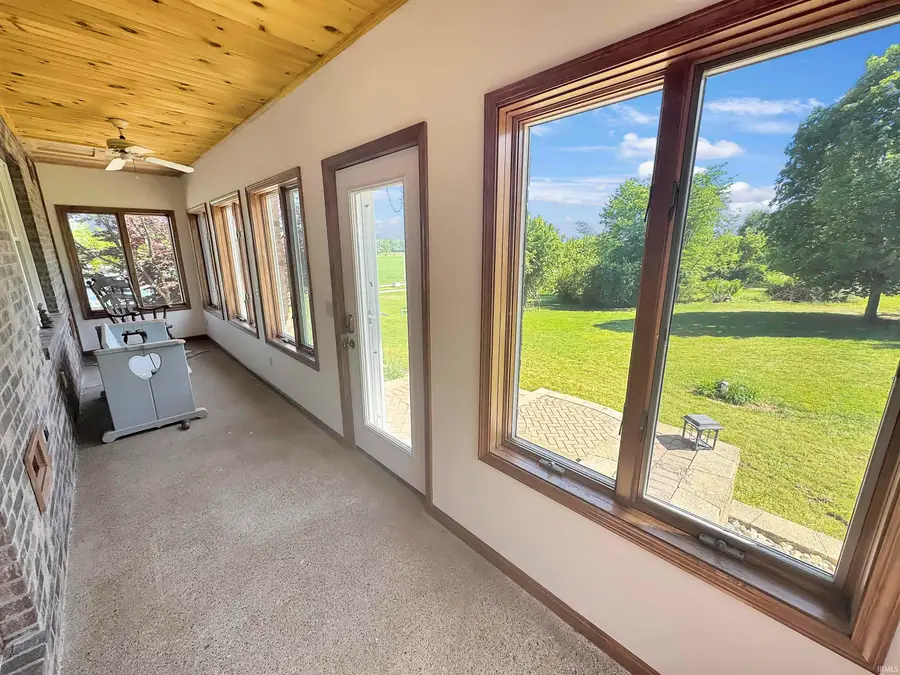 9868 W 450 S, Owensville, IN 47665 - #3